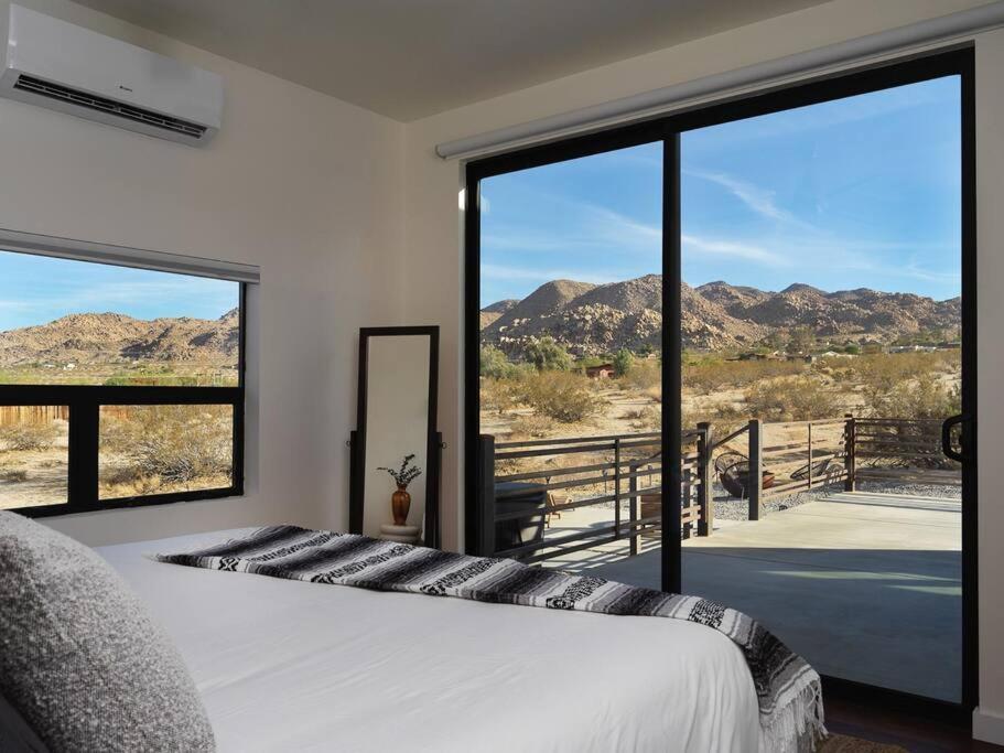 Panoramic Heaven - Luxury Designer Property W Spa ジョシュア・ツリー エクステリア 写真