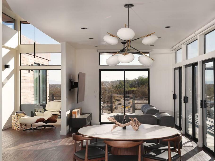 Panoramic Heaven - Luxury Designer Property W Spa ジョシュア・ツリー エクステリア 写真